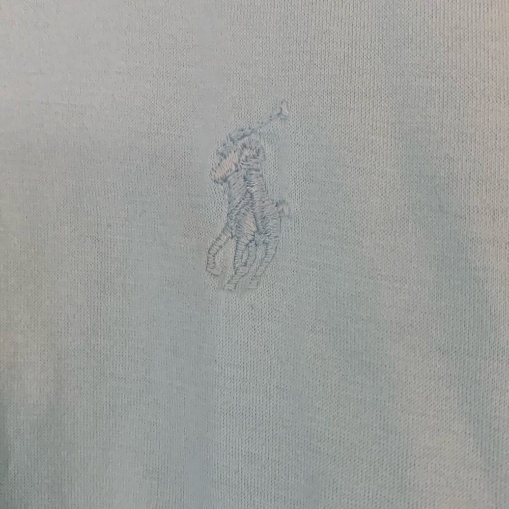 Light blue Ralph Lauren t shirt size small